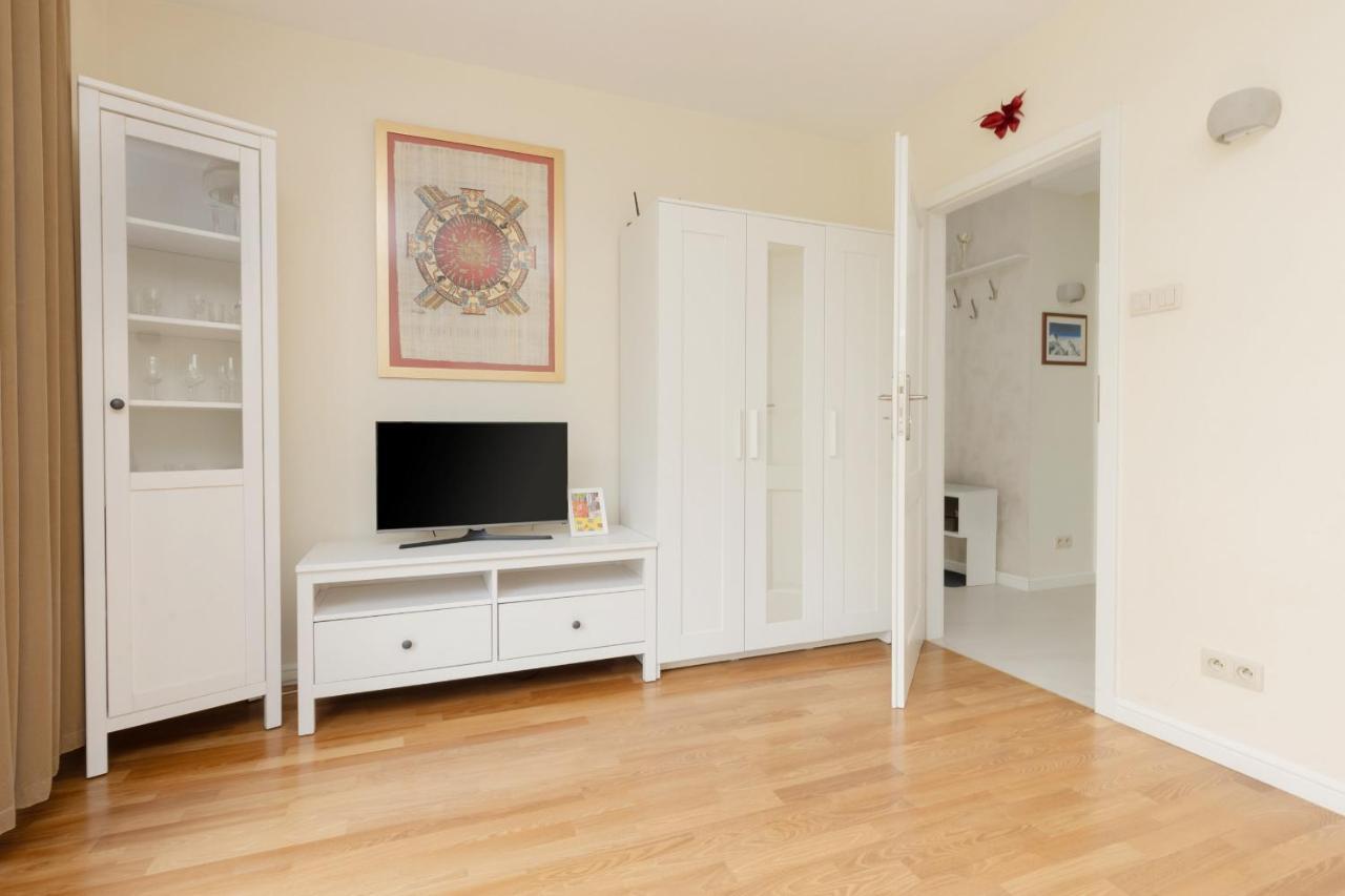 Center Zurawia By Renters Appartamento Varsavia